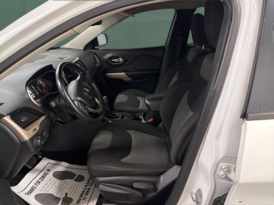 2018 Jeep Cherokee Latitude FWD