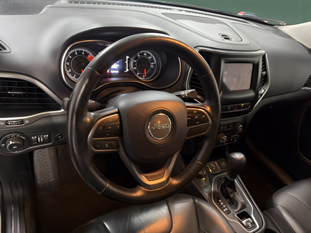 2020 Jeep Cherokee Latitude Lux 4x4