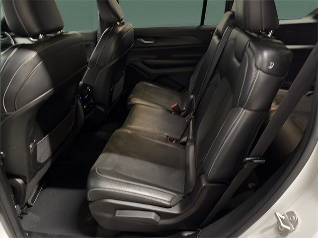 2024 Jeep Grand Cherokee L Altitude 4x4