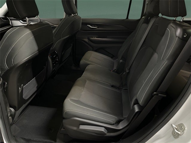 2024 Jeep Grand Cherokee L Laredo 4x4