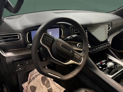 2025 Jeep Wagoneer L Series II 4x4