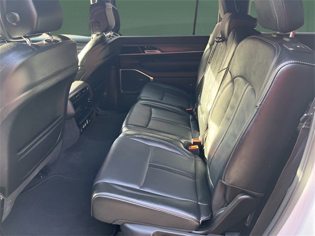 2023 Jeep Wagoneer L Series II 4x4