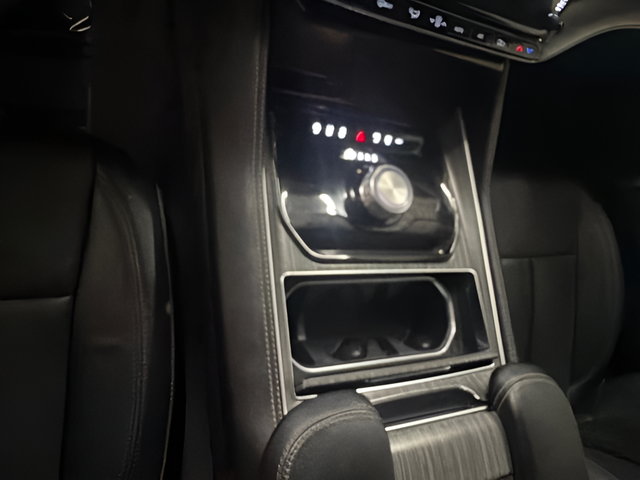 2024 Jeep Wagoneer Series II 4x2