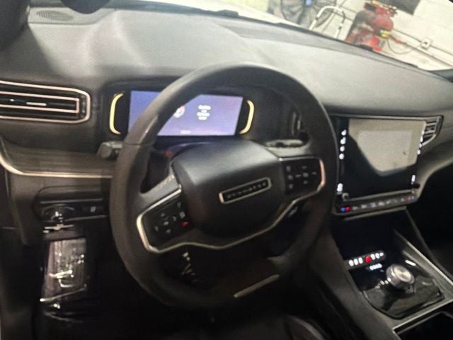 2024 Jeep Wagoneer Series II 4x2