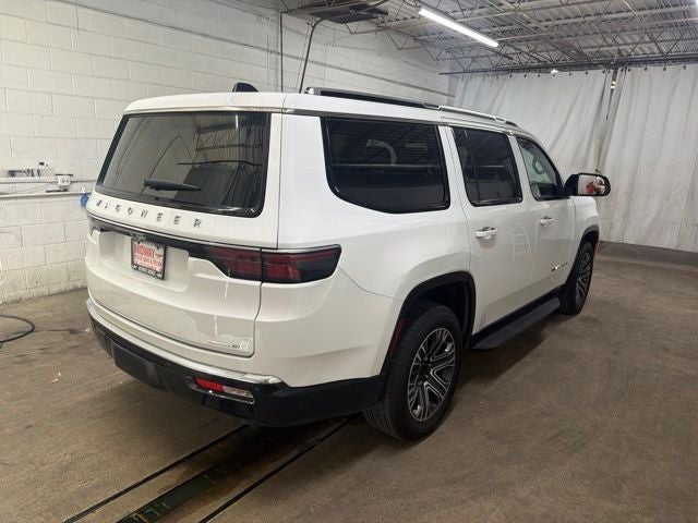 2024 Jeep Wagoneer Series II 4x2
