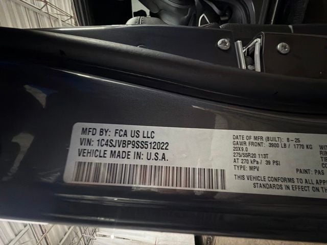 2025 Jeep Wagoneer Carbide 4x4