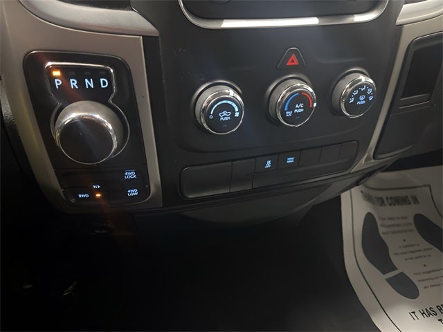 2018 RAM 1500 SLT Quad Cab 4x4 6'4' Box