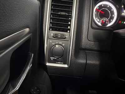 2024 RAM 1500 Classic SLT Quad Cab 4x4 6'4' Box