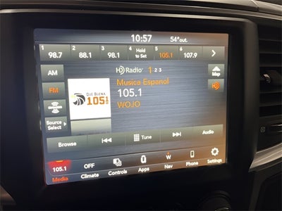 2023 RAM 1500 Classic SLT Crew Cab 4x4 5'7' Box