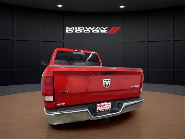 2023 RAM 1500 Classic SLT Crew Cab 4x4 5'7' Box
