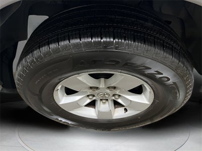 2023 RAM 1500 Classic SLT Crew Cab 4x4 5'7' Box