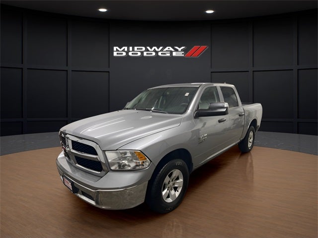 2023 RAM 1500 Classic SLT Crew Cab 4x4 5'7' Box