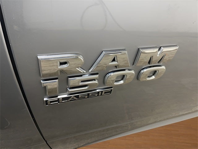 2023 RAM 1500 Classic SLT Crew Cab 4x4 5'7' Box