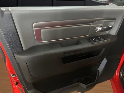 2021 RAM 1500 Classic SLT Crew Cab 4x4 5'7' Box