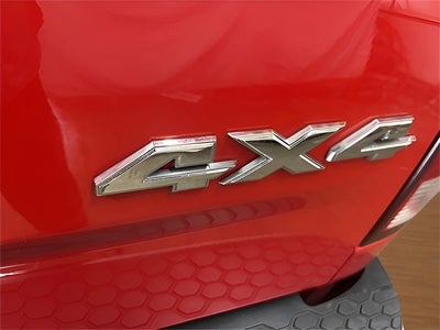 2021 RAM 1500 Classic SLT Crew Cab 4x4 5'7' Box