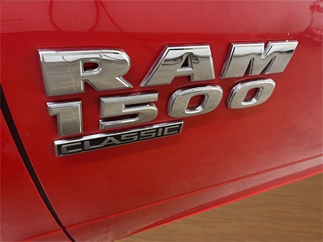 2021 RAM 1500 Classic SLT Crew Cab 4x4 5'7' Box