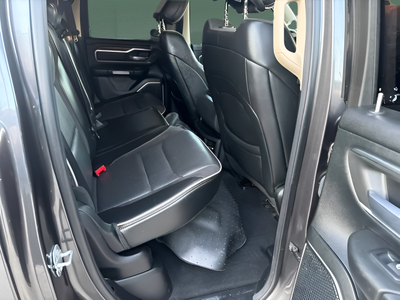 2019 RAM 1500 Laramie Quad Cab 4x2 6'4' Box