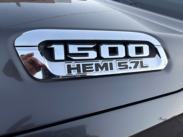 2019 RAM 1500 Laramie Quad Cab 4x2 6'4' Box