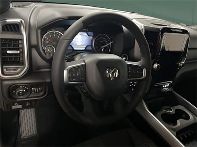 2025 RAM Ram 1500 RAM 1500 BIG HORN CREW CAB 4X4 5'7' BOX