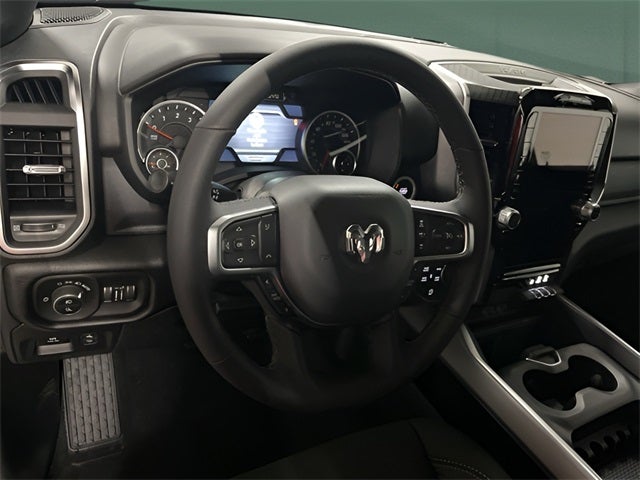 2025 RAM Ram 1500 RAM 1500 BIG HORN CREW CAB 4X4 5'7' BOX