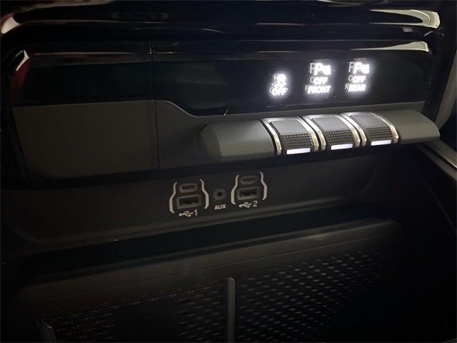 2025 RAM Ram 1500 RAM 1500 BIG HORN CREW CAB 4X4 5'7' BOX