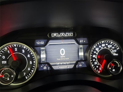 2019 RAM 1500 Big Horn/Lone Star Quad Cab 4x4 6'4' Box