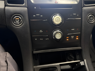 2016 Ford Taurus Limited