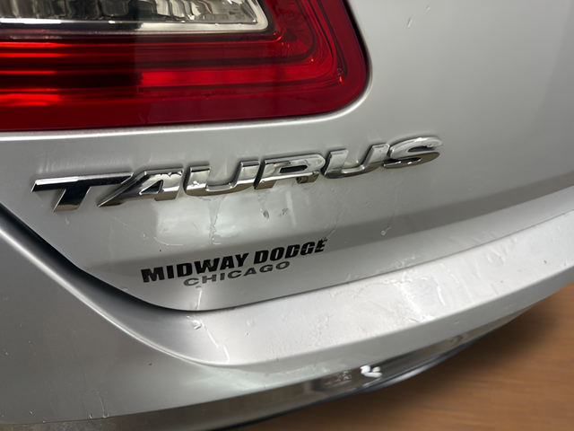2016 Ford Taurus Limited