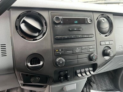 2014 Ford F-450 Chassis XL