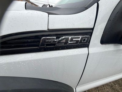 2014 Ford F-450 Chassis XL