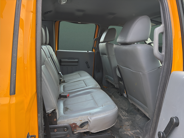 2012 Ford F-450 Chassis XL DRW