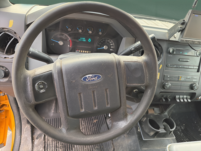 2012 Ford F-450 Chassis XL DRW