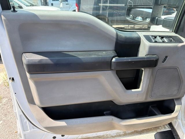 2019 Ford F-550 Chassis XL DRW