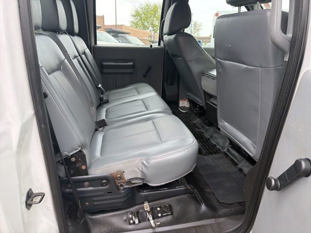 2015 Ford F-550 Chassis DRW