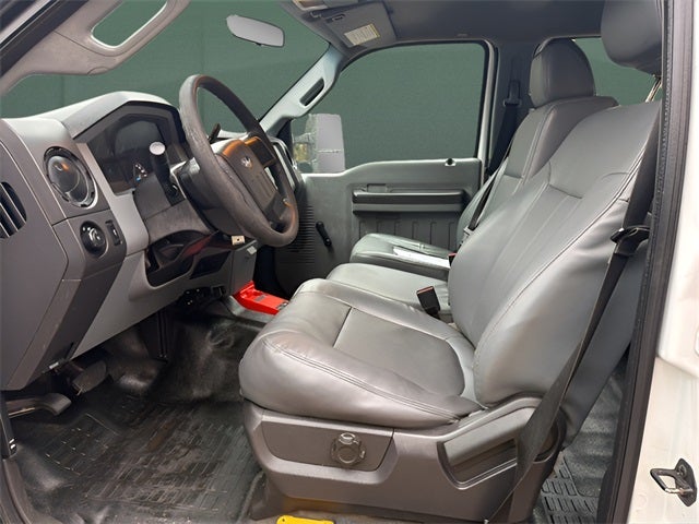 2015 Ford F-550 Chassis XL