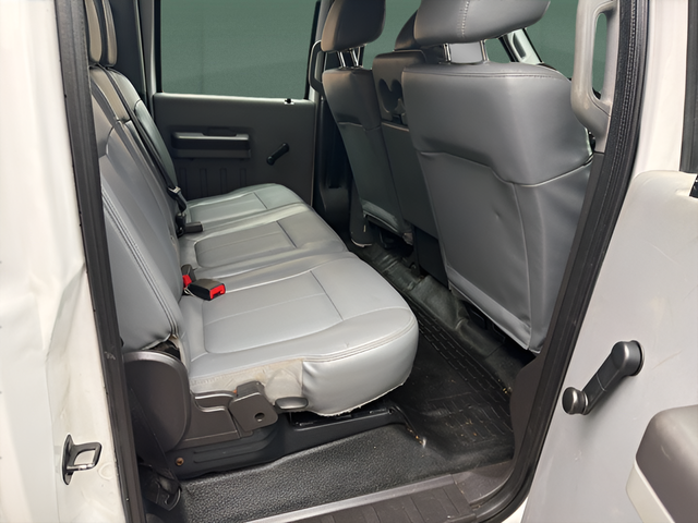 2015 Ford F-550 Chassis XL