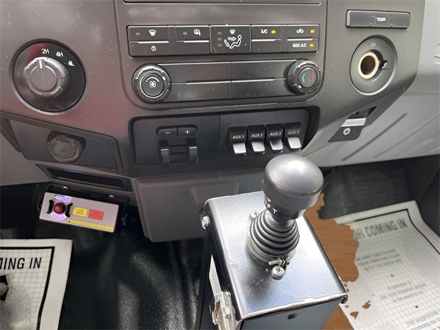 2015 Ford F-550 Chassis XL