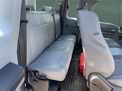 2013 Ford F-550 Chassis XL