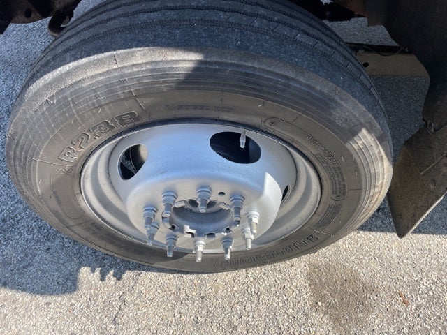 2013 Ford F-550 Chassis XL