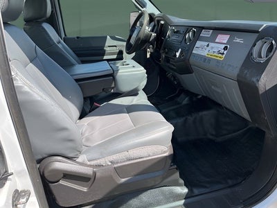 2015 Ford F-550 Chassis XL