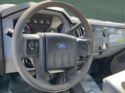 2015 Ford F-550 Chassis XL