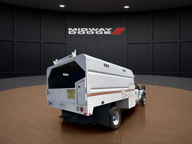 2015 Ford F-550 Chassis XL