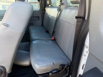 2014 Ford F-550 Chassis Lariat DRW
