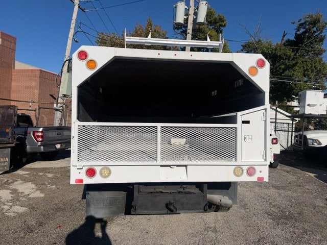 2014 Ford F-550 Chassis Lariat DRW