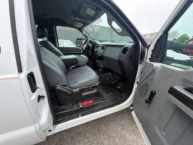 2016 Ford F-550 Chassis DRW
