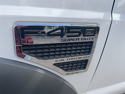 2009 Ford F-450 Chassis DRW