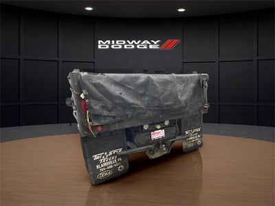 2004 Ford F-550 Chassis XL