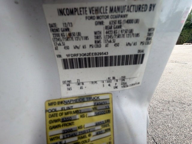 2014 Ford F-350 Chassis DRW