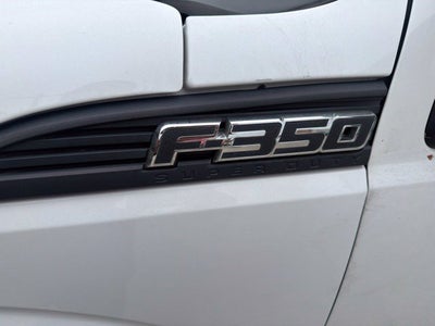 2014 Ford F-350 Chassis DRW