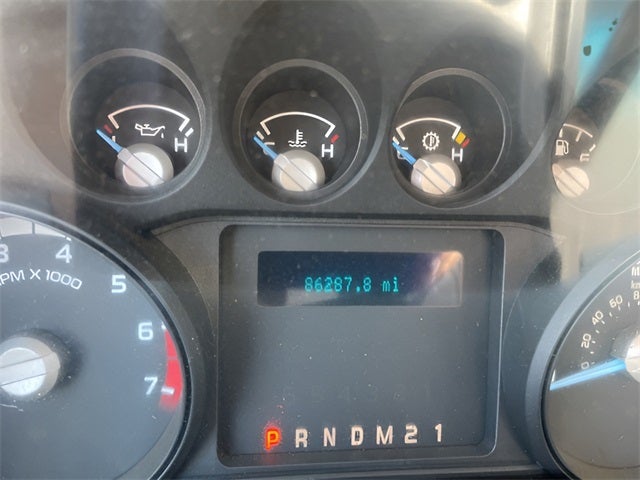 2016 Ford F-350 Chassis XL